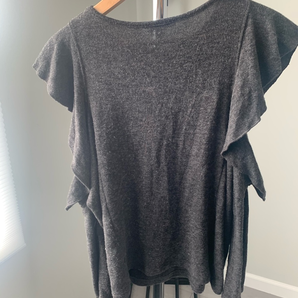 Zara Ruffle Sleeve Top - Picture 3 of 3